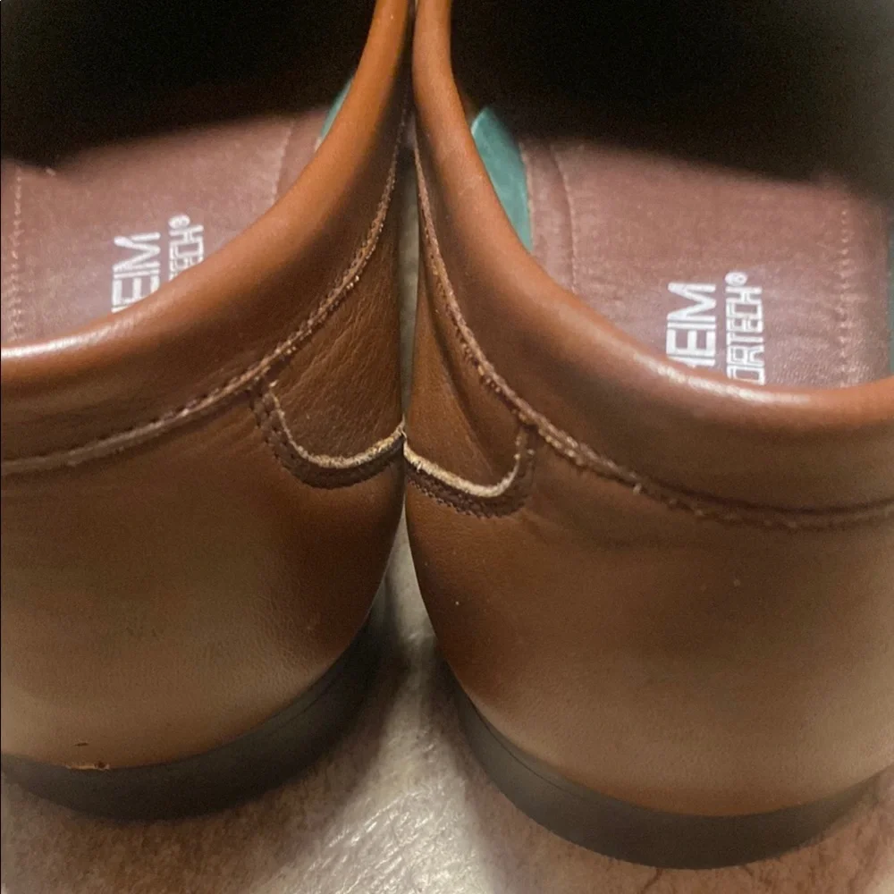 Florsheim Men's 8 1/2 Brown Loafers Business Professional Office Comfortable